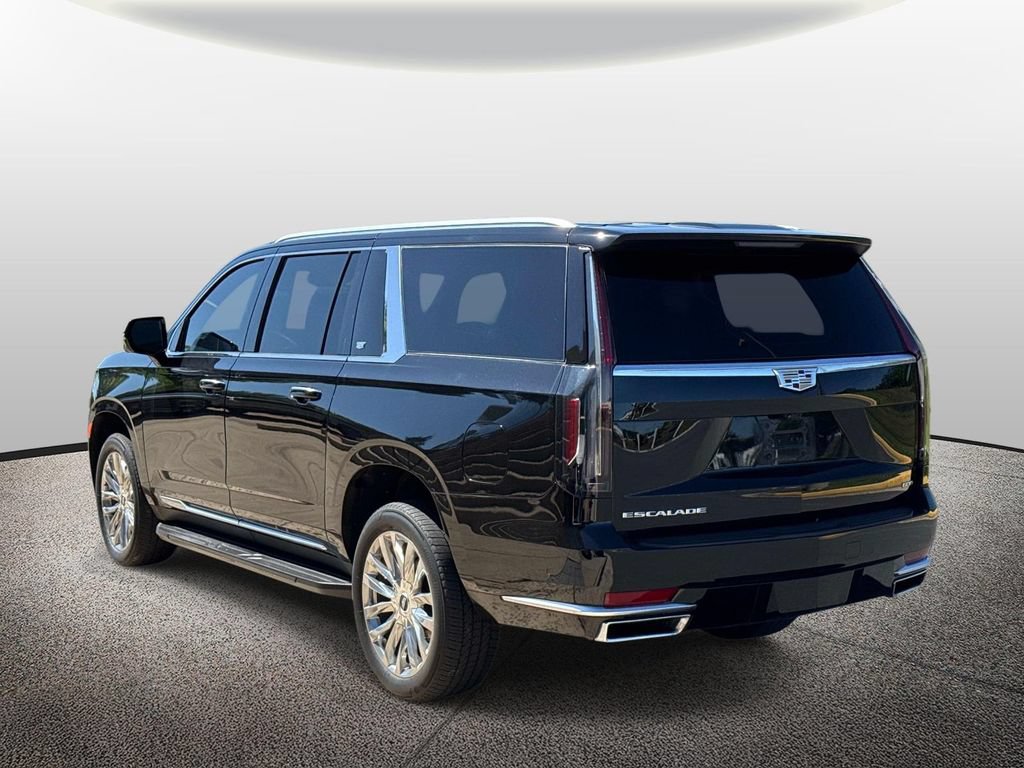 Certified 2024 Cadillac Escalade ESV Premium Luxury AWD/4WD image 4