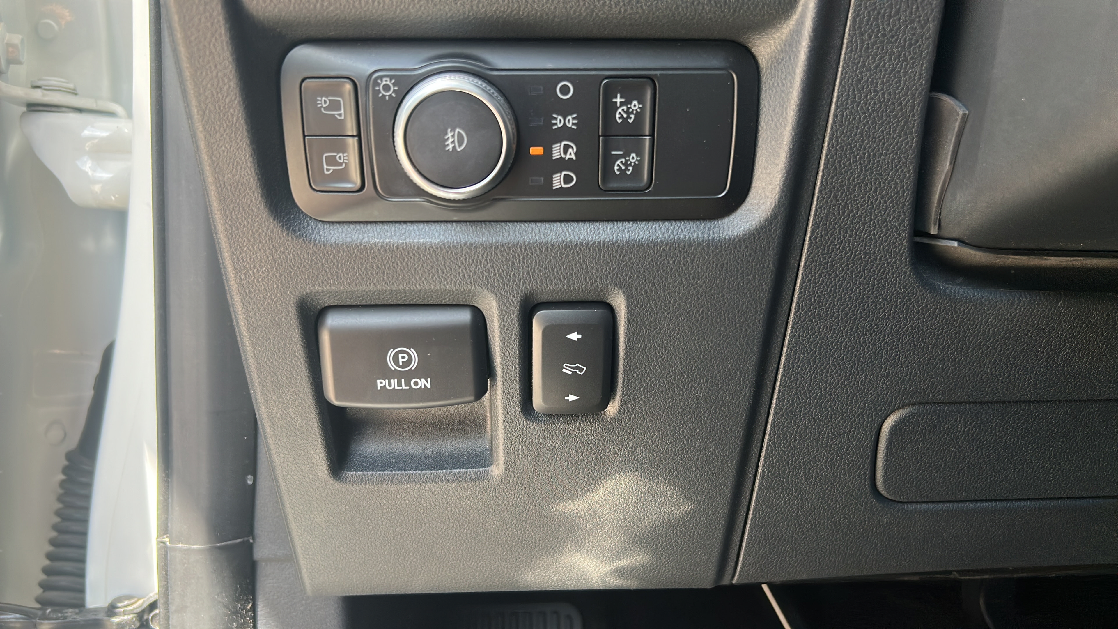 Used 2022 Ford Expedition Max Platinum AWD/4WD image 15
