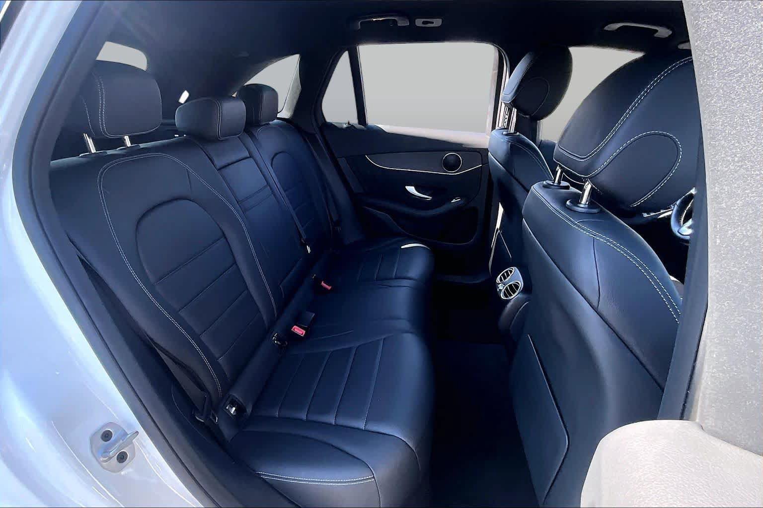 Used 2022 Mercedes-Benz GLC 300 4MATIC image 20