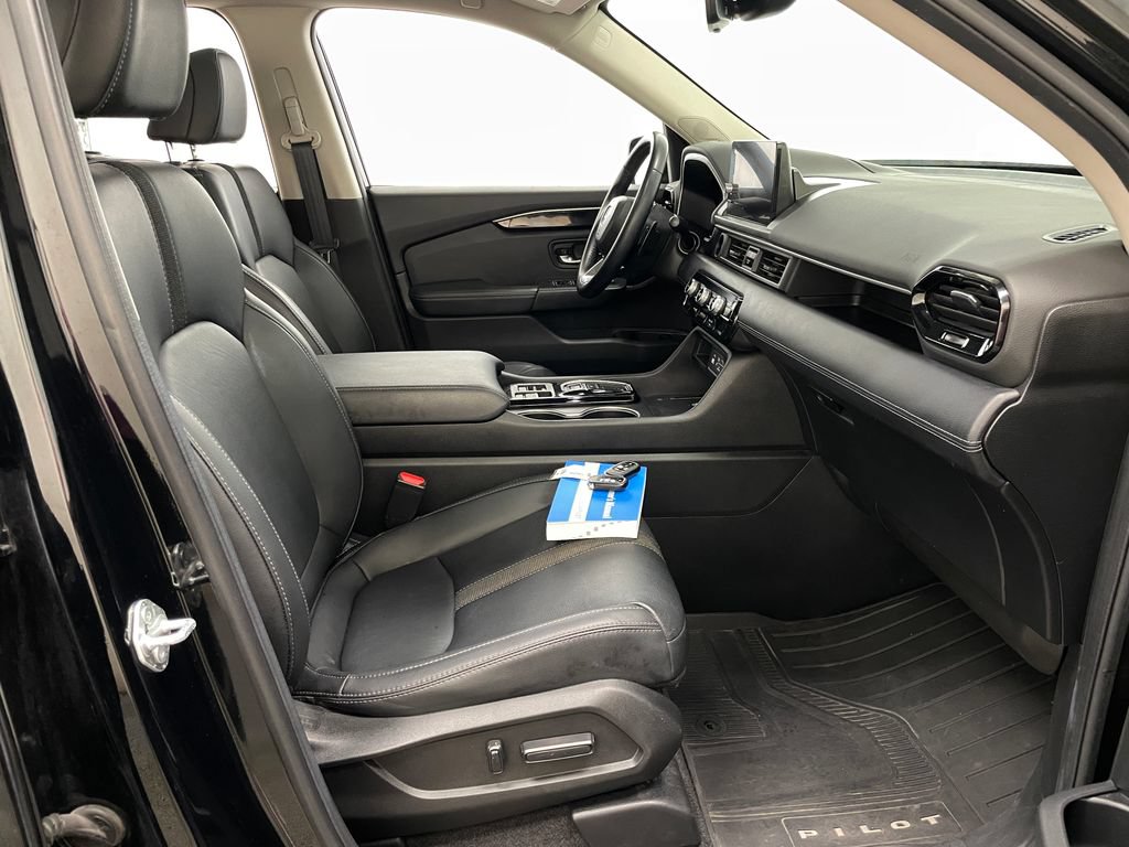 Used 2024 Honda Pilot Touring image 39
