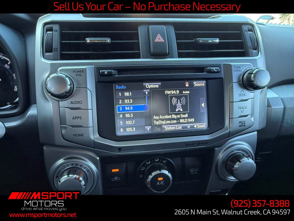 Used 2018 Toyota 4Runner SR5 AWD/4WD image 17