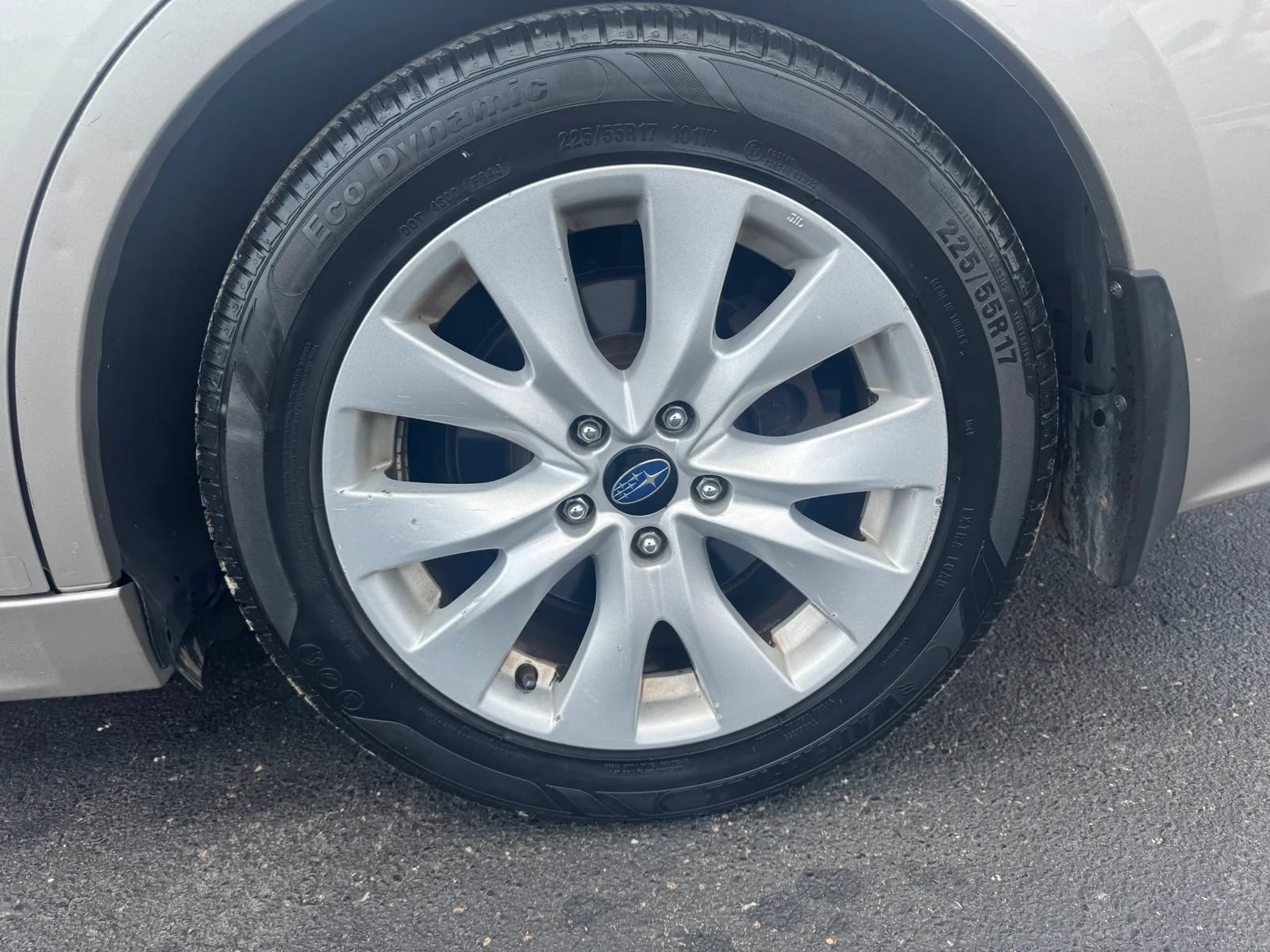 Used 2017 Subaru Legacy 2.5i w/ Alloy Wheel Package AWD/4WD image 6