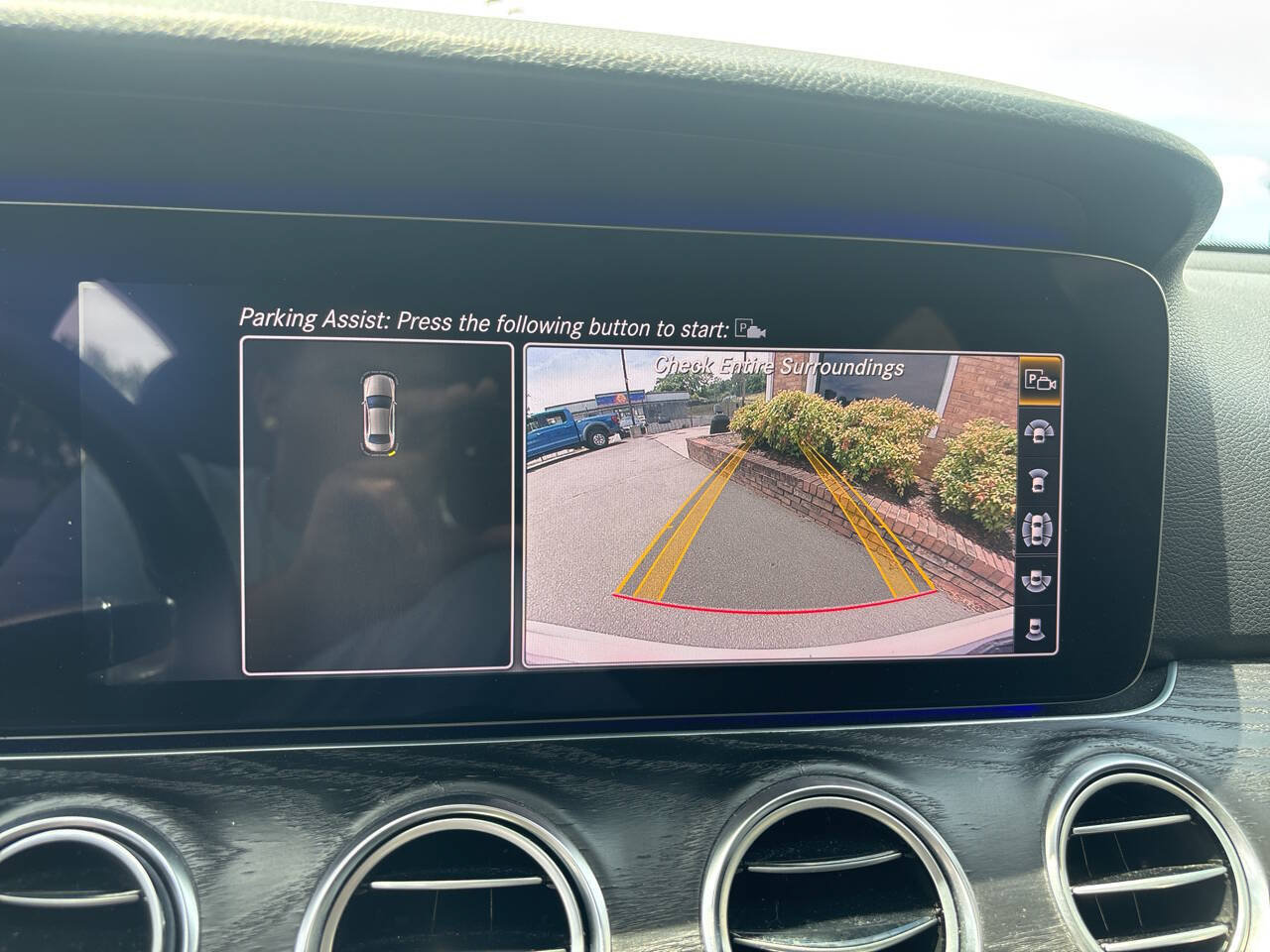 Used 2020 Mercedes-Benz E 350 Sedan image 28