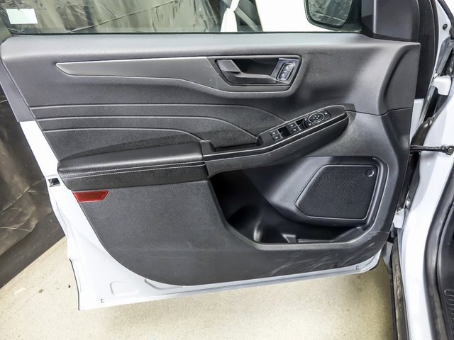 Used 2025 Ford Escape Active image 23