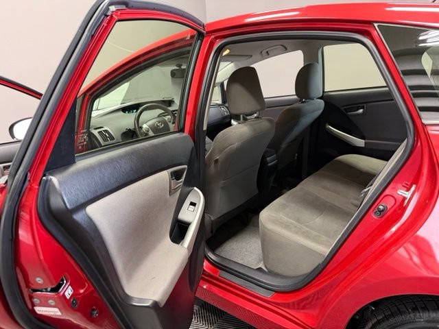 Used 2015 Toyota Prius Two FWD image 18