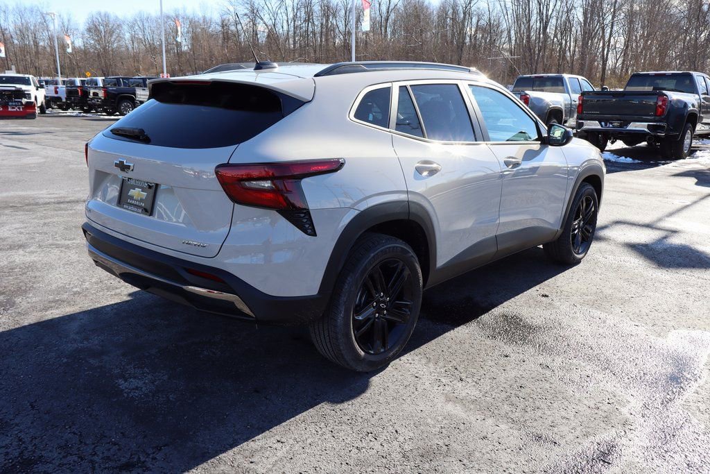New 2026 Chevrolet Trax ACTIV w/ Sunroof Package image 30
