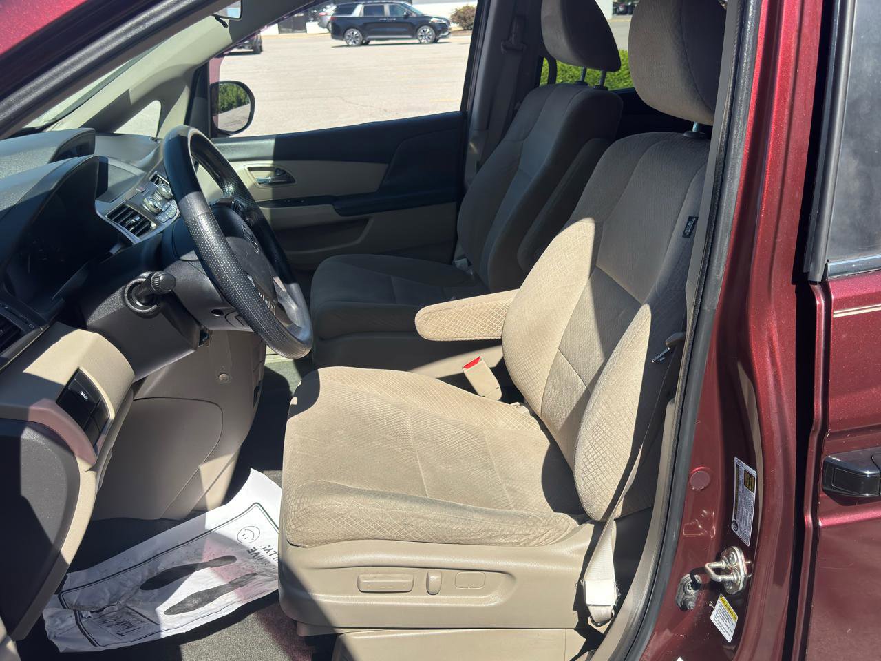 Used 2016 Honda Odyssey LX image 11