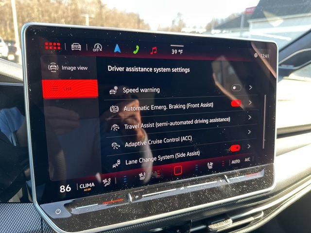 New 2026 Volkswagen GTI SE FWD image 22