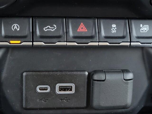 Used 2022 Chevrolet Silverado 1500 RST w/ Bed Protection Package image 24