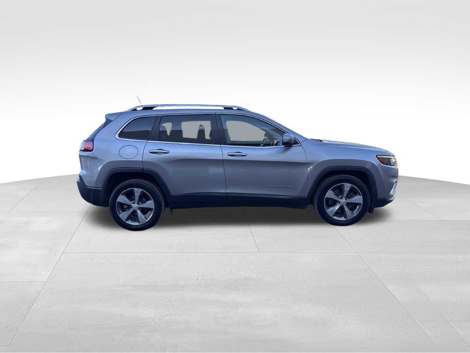 Used 2020 Jeep Cherokee Limited FWD image 6