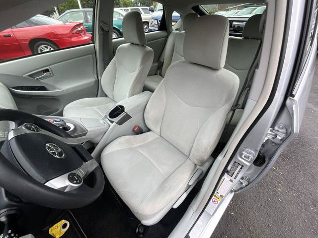 Used 2014 Toyota Prius Two FWD image 7
