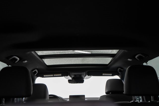 Certified 2023 Honda Pilot TrailSport image 12