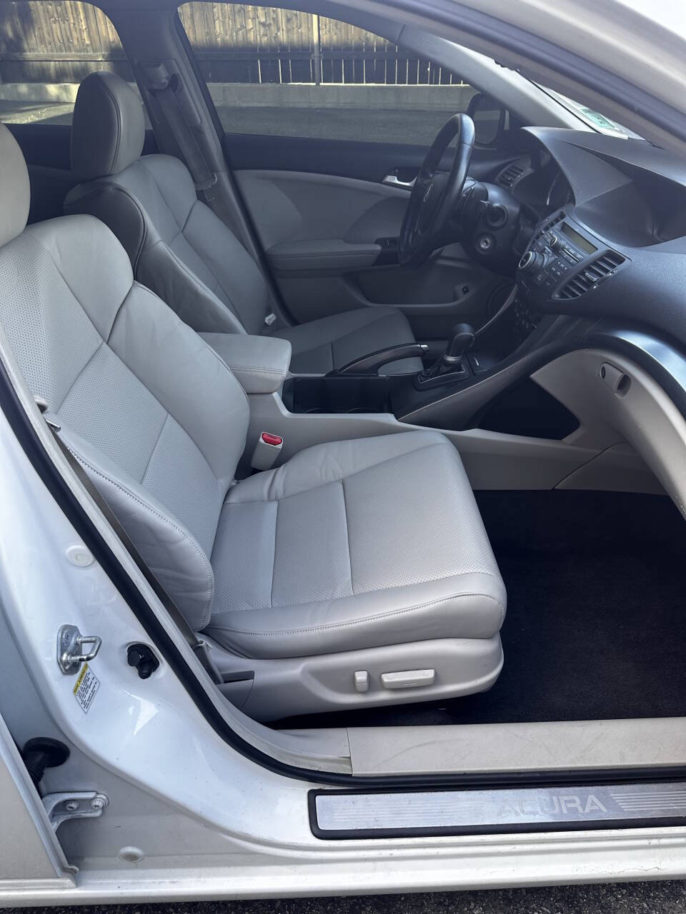 Used 2012 Acura TSX Sport Wagon FWD image 12