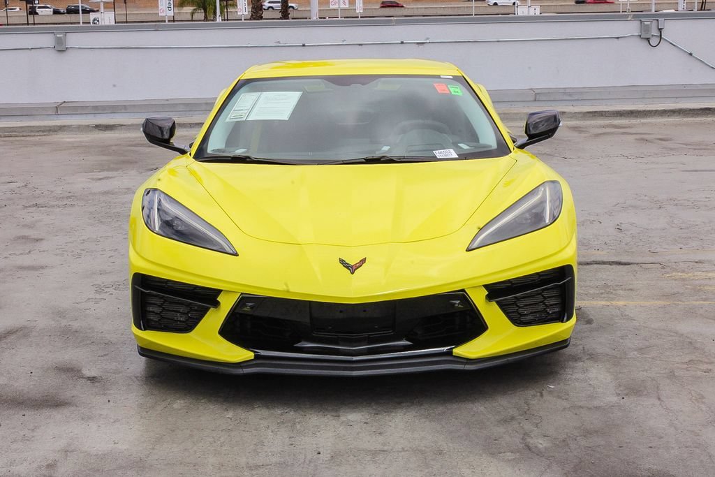 Used 2023 Chevrolet Corvette Stingray Premium Conv w/ Z51 Performance Package RWD image 3