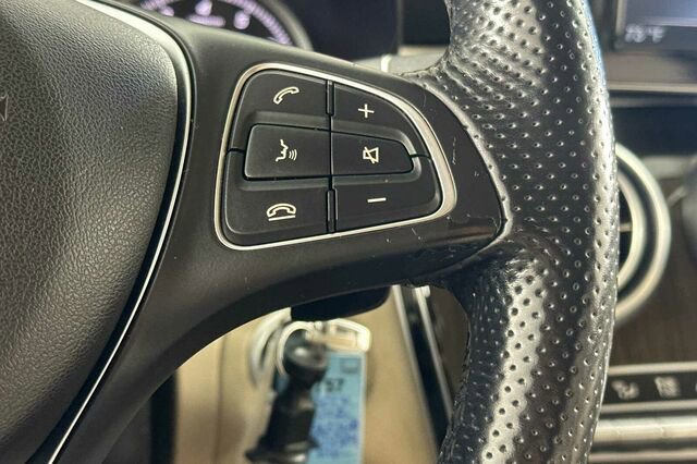 Used 2016 Mercedes-Benz GLC 300 4MATIC image 27