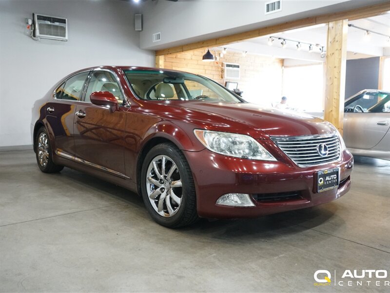 Used 2007 Lexus LS 460 RWD image 3