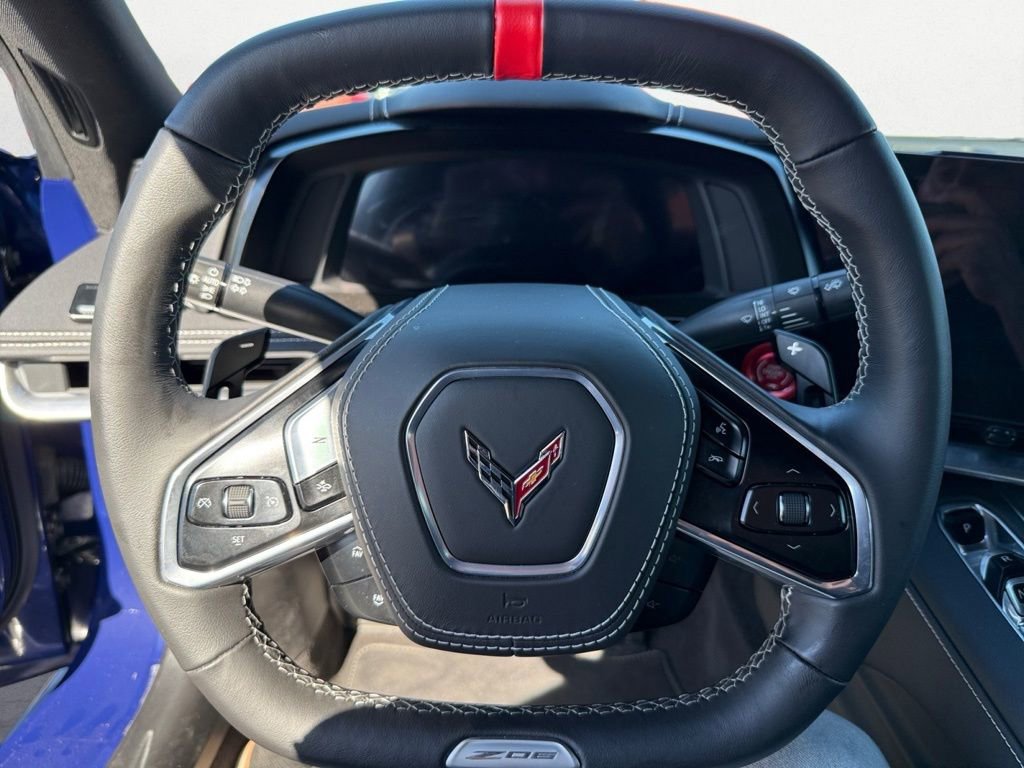 Used 2025 Chevrolet Corvette Z06 image 11