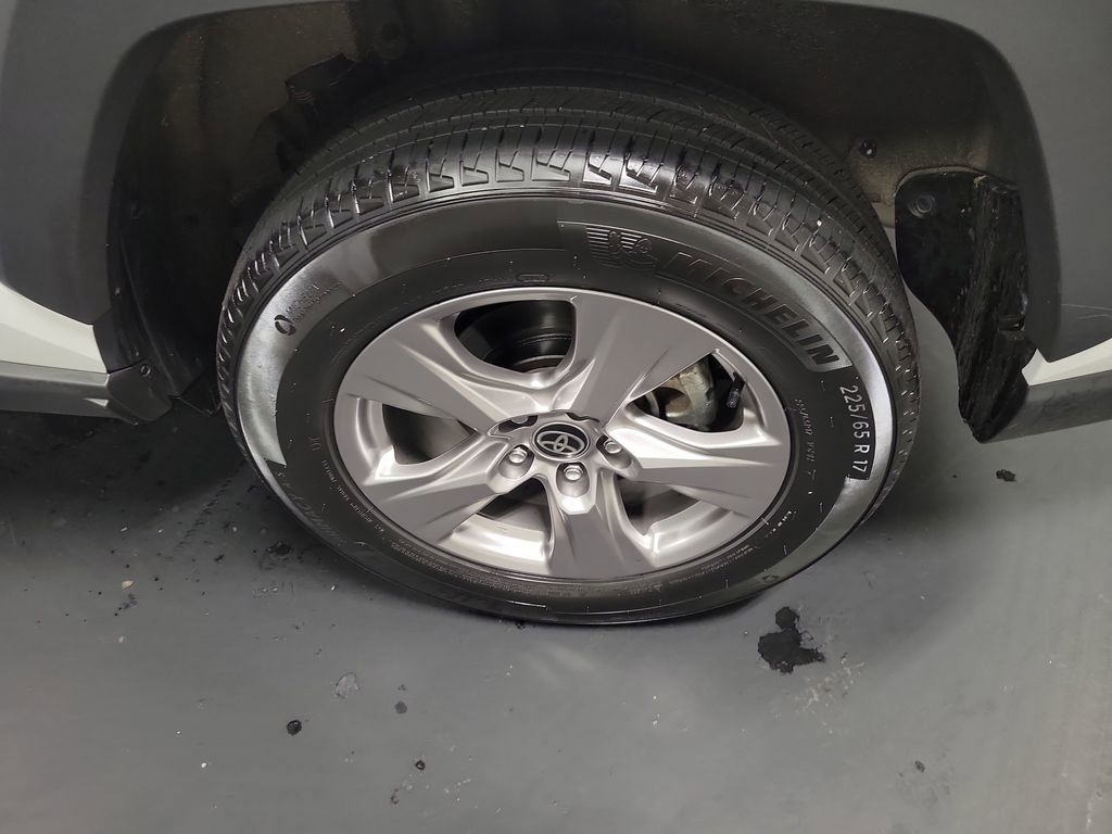 Used 2023 Toyota RAV4 XLE image 10