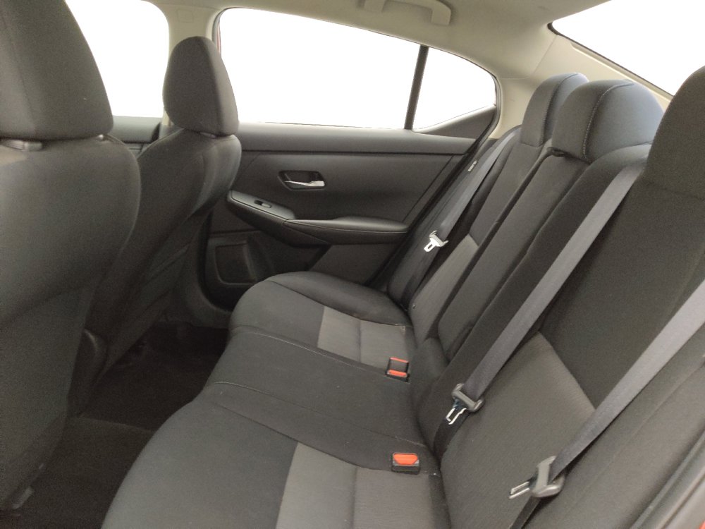 Used 2021 Nissan Sentra SV FWD image 18
