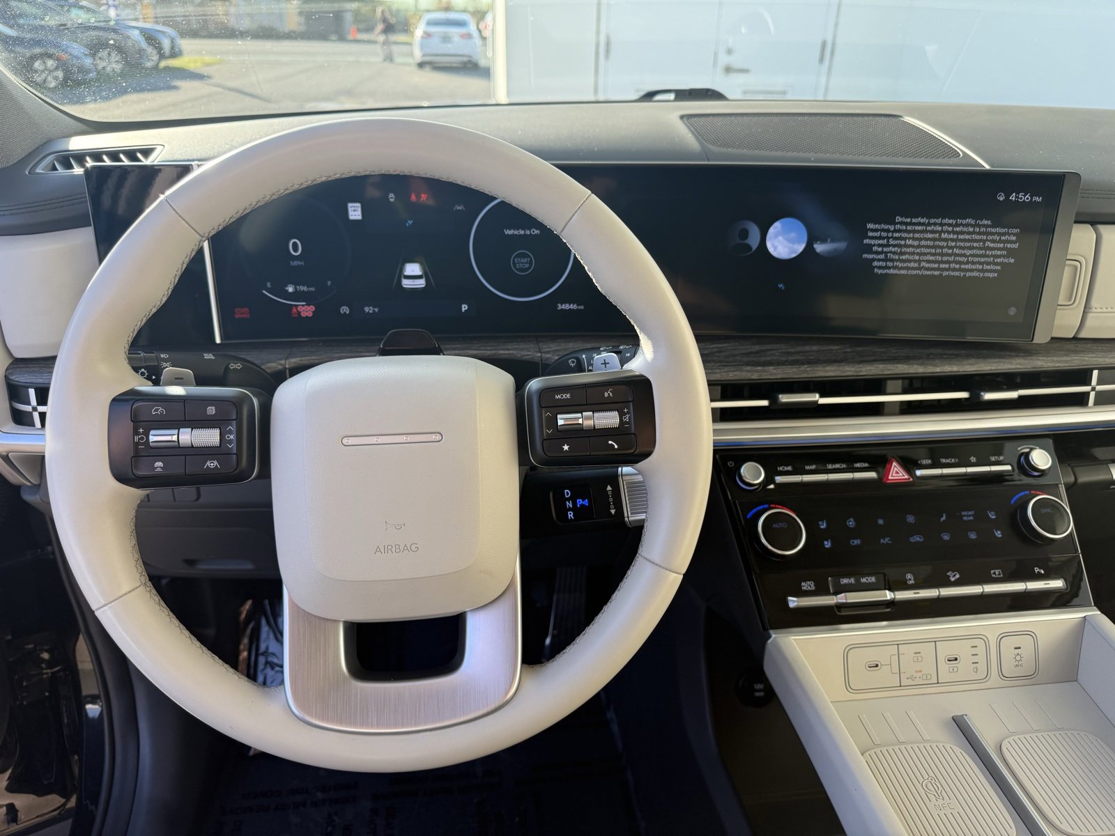 Used 2024 Hyundai Santa Fe Limited image 17