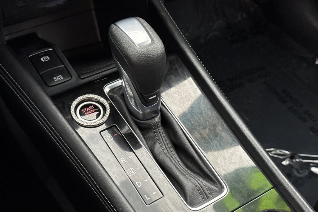 Used 2021 Nissan Kicks SV FWD image 21