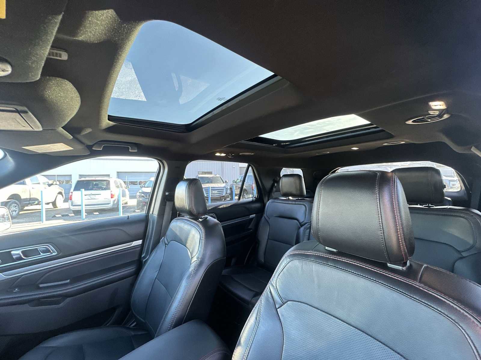 Used 2018 Ford Explorer Sport w/ Equipment Group 401A image 16