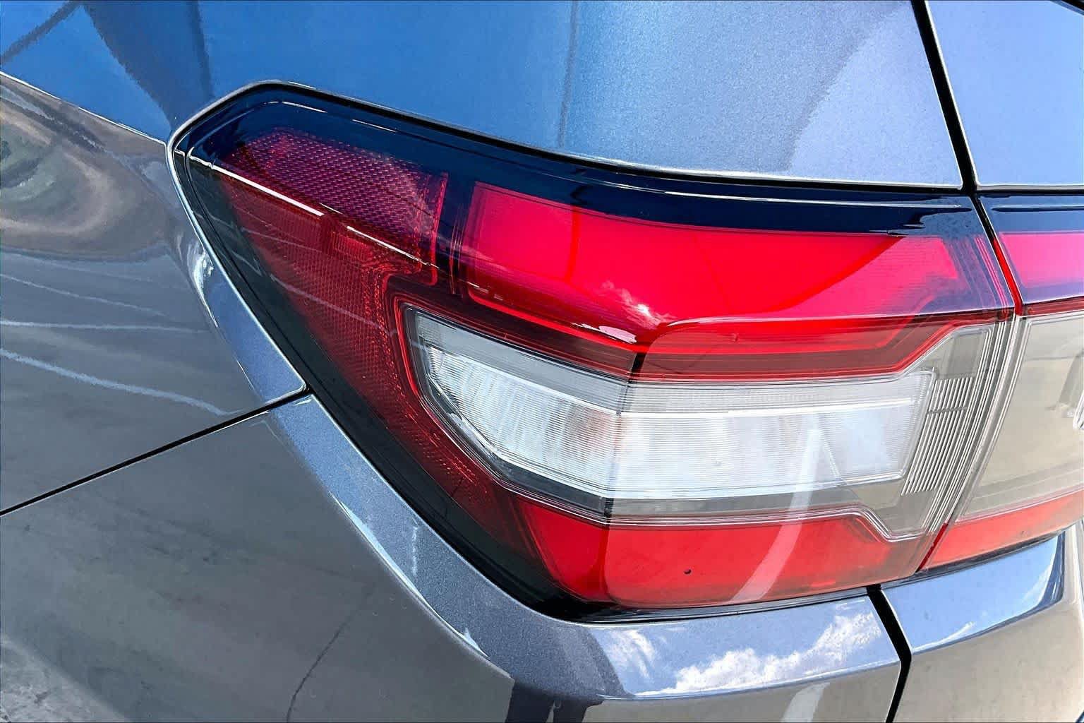 Used 2025 Honda Pilot EX-L image 28