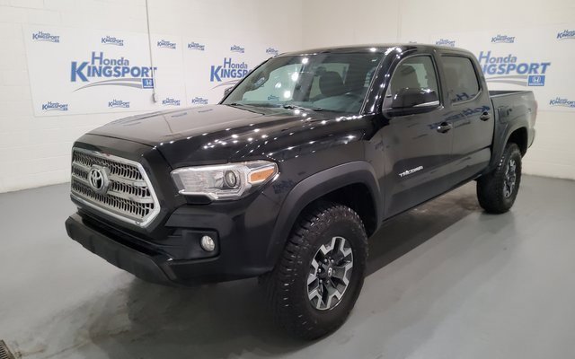 Used 2016 Toyota Tacoma TRD Off-Road image 44