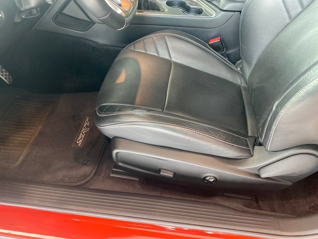 Used 2016 Dodge Challenger SRT Hellcat RWD image 14