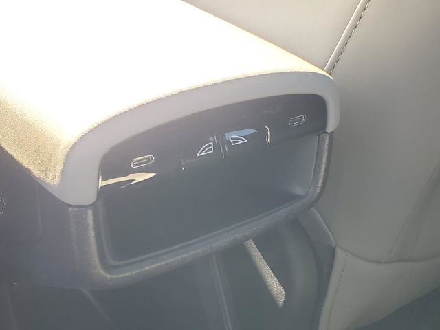 New 2025 Volvo EX30 Plus w/ Protection Package Premier AWD/4WD image 26