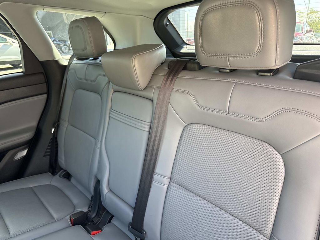 Certified 2021 Lincoln Corsair Reserve w/ Equipment Group 201A image 14