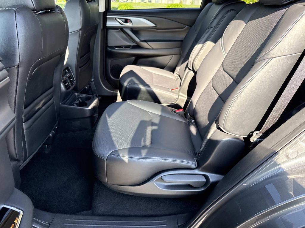 Used 2023 MAZDA CX-9 Touring Plus AWD/4WD image 23