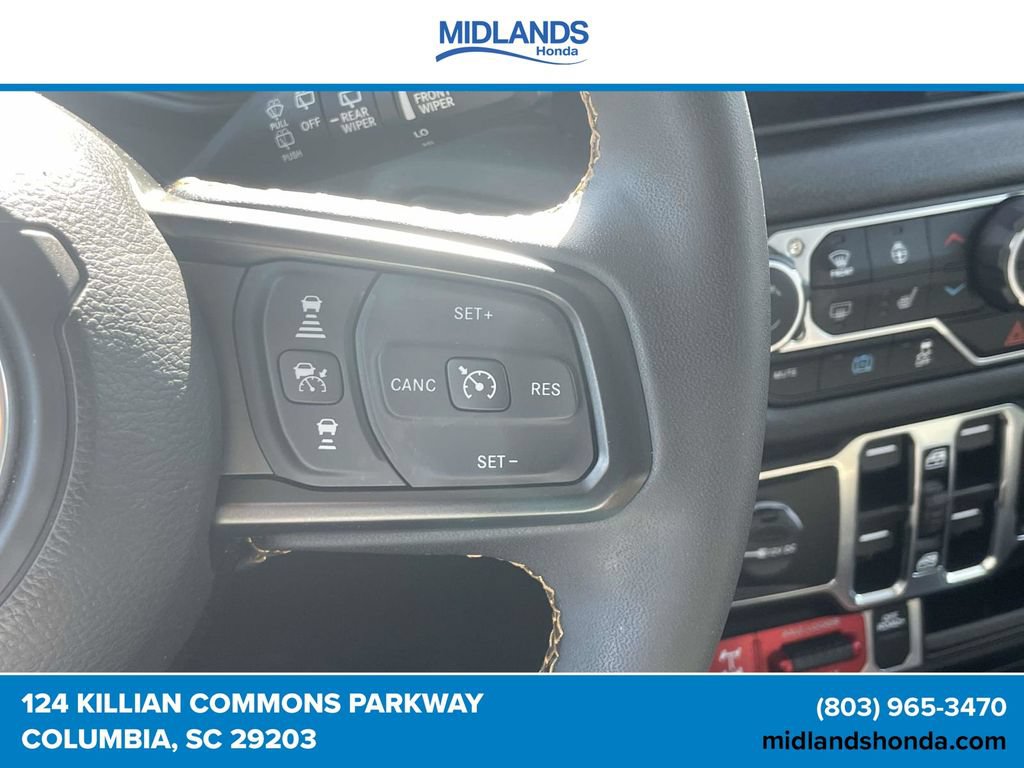 Used 2024 Jeep Wrangler Unlimited AWD/4WD image 21
