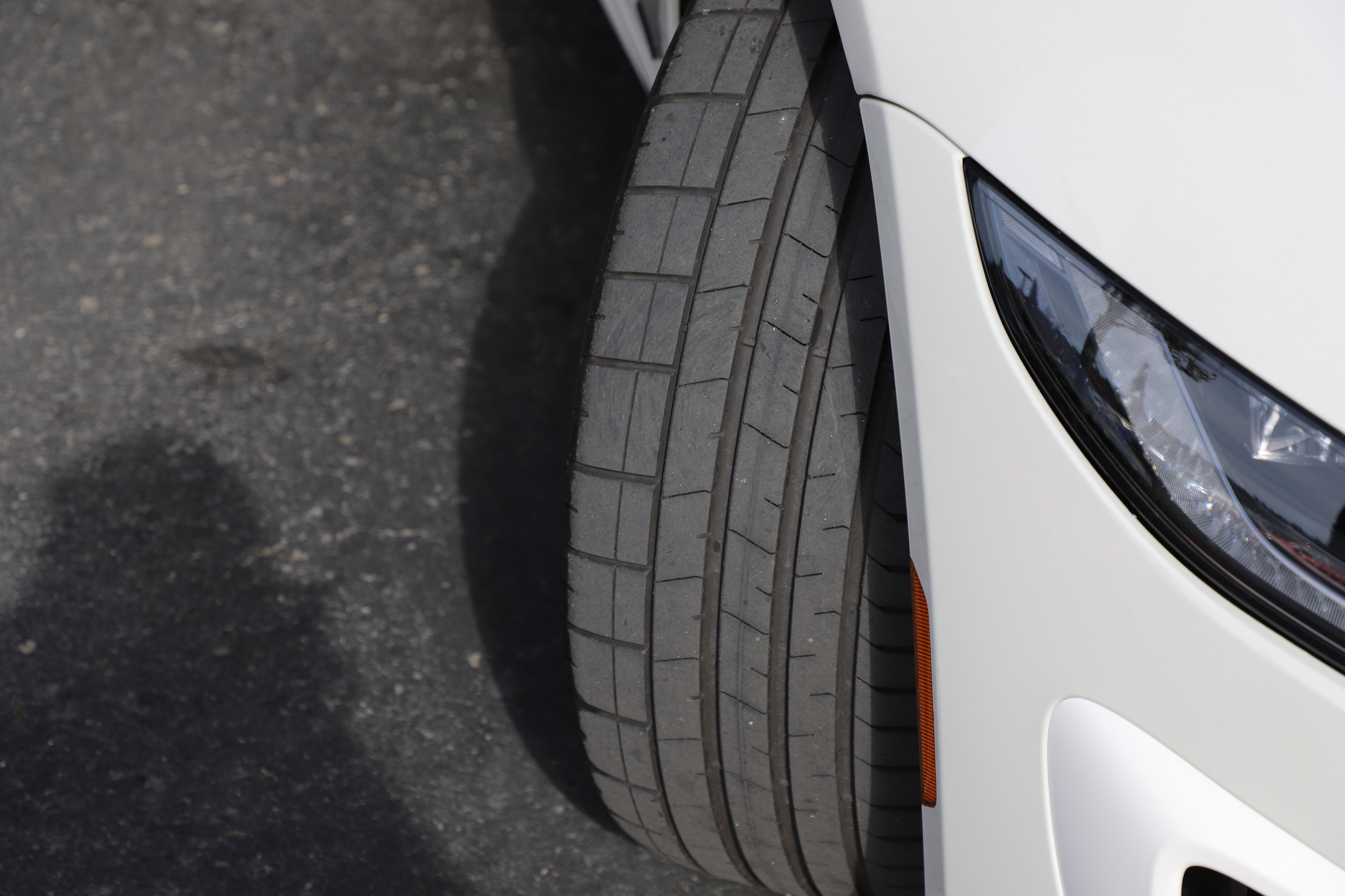 Used 2024 Jaguar F-TYPE R image 5