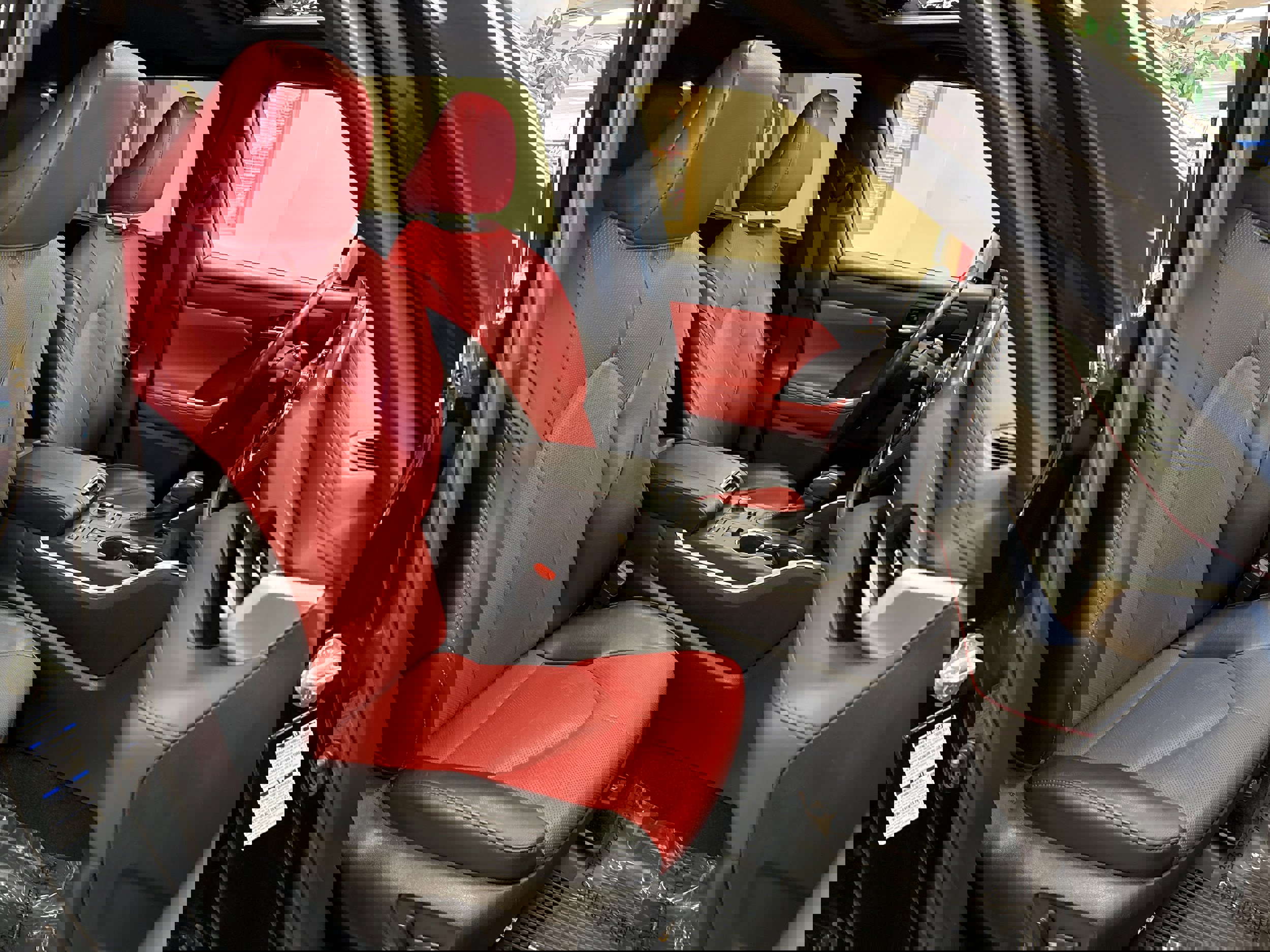 Used 2022 Toyota Highlander XSE image 19