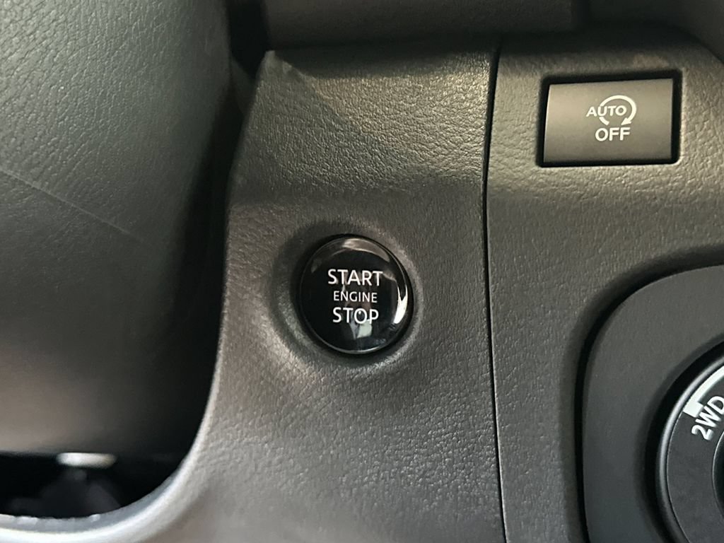New 2026 Nissan Frontier PRO-4X w/ Tow Package AWD/4WD image 20