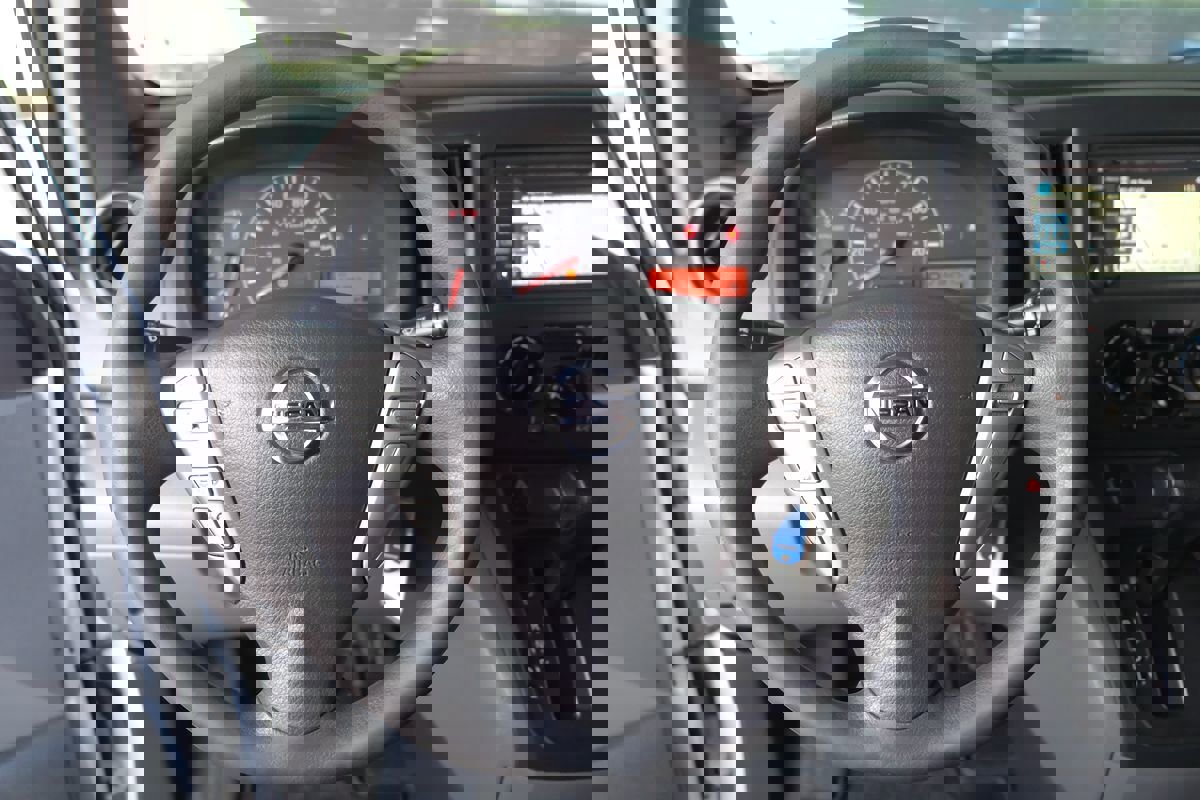 Used 2019 Nissan NV200 SV w/ Navigation Package image 16