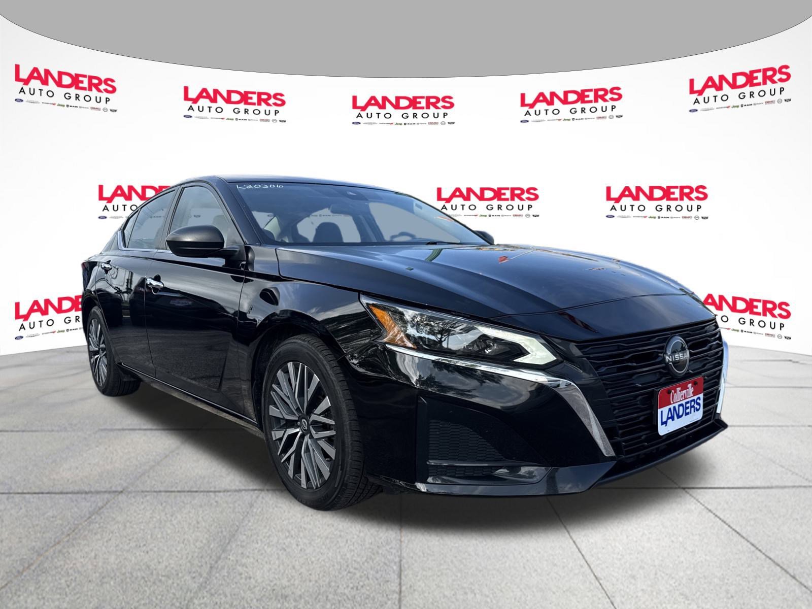 Used 2024 Nissan Altima 2.5 SV image 1
