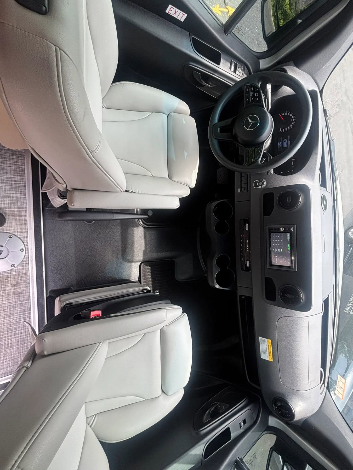 Used 2019 Mercedes-Benz Sprinter 3500 image 21