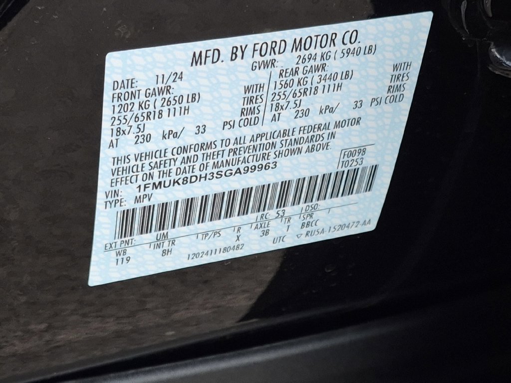 Used 2025 Ford Explorer Active AWD/4WD image 27