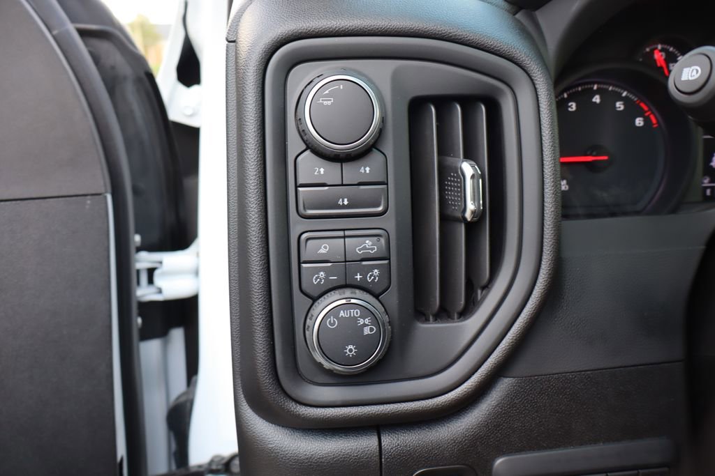 New 2025 Chevrolet Silverado 3500 W/T w/ WT Convenience Package AWD/4WD image 16