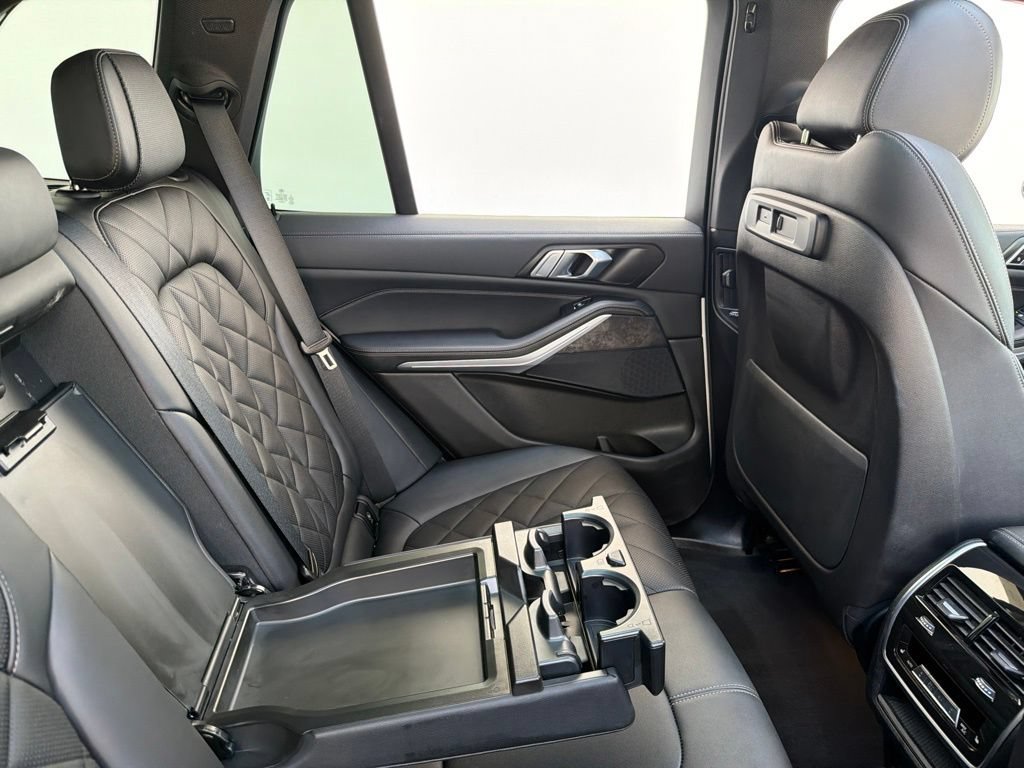 Used 2023 BMW X5 xDrive40i w/ Premium Package AWD/4WD image 13