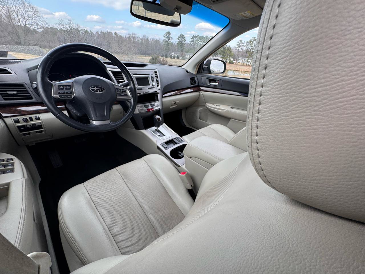 Used 2014 Subaru Legacy 2.5i Limited w/ Moonroof Package AWD/4WD image 19