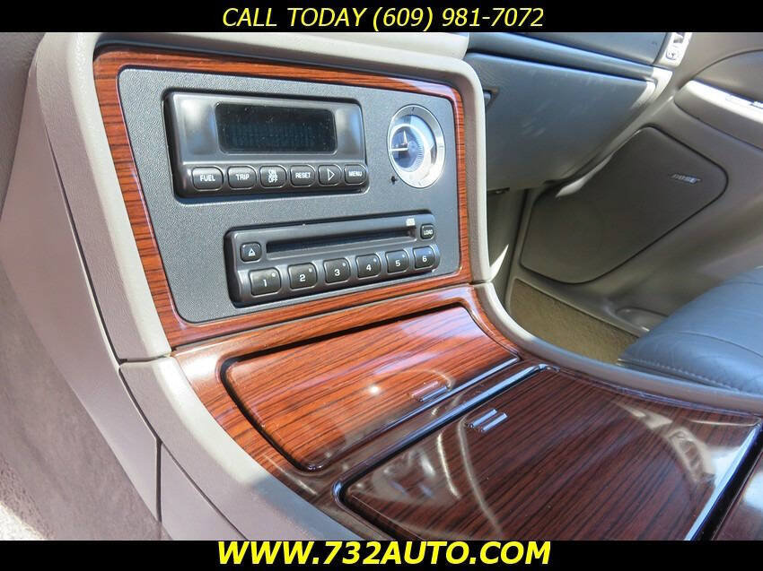 Used 2002 Cadillac Escalade EXT AWD/4WD image 13