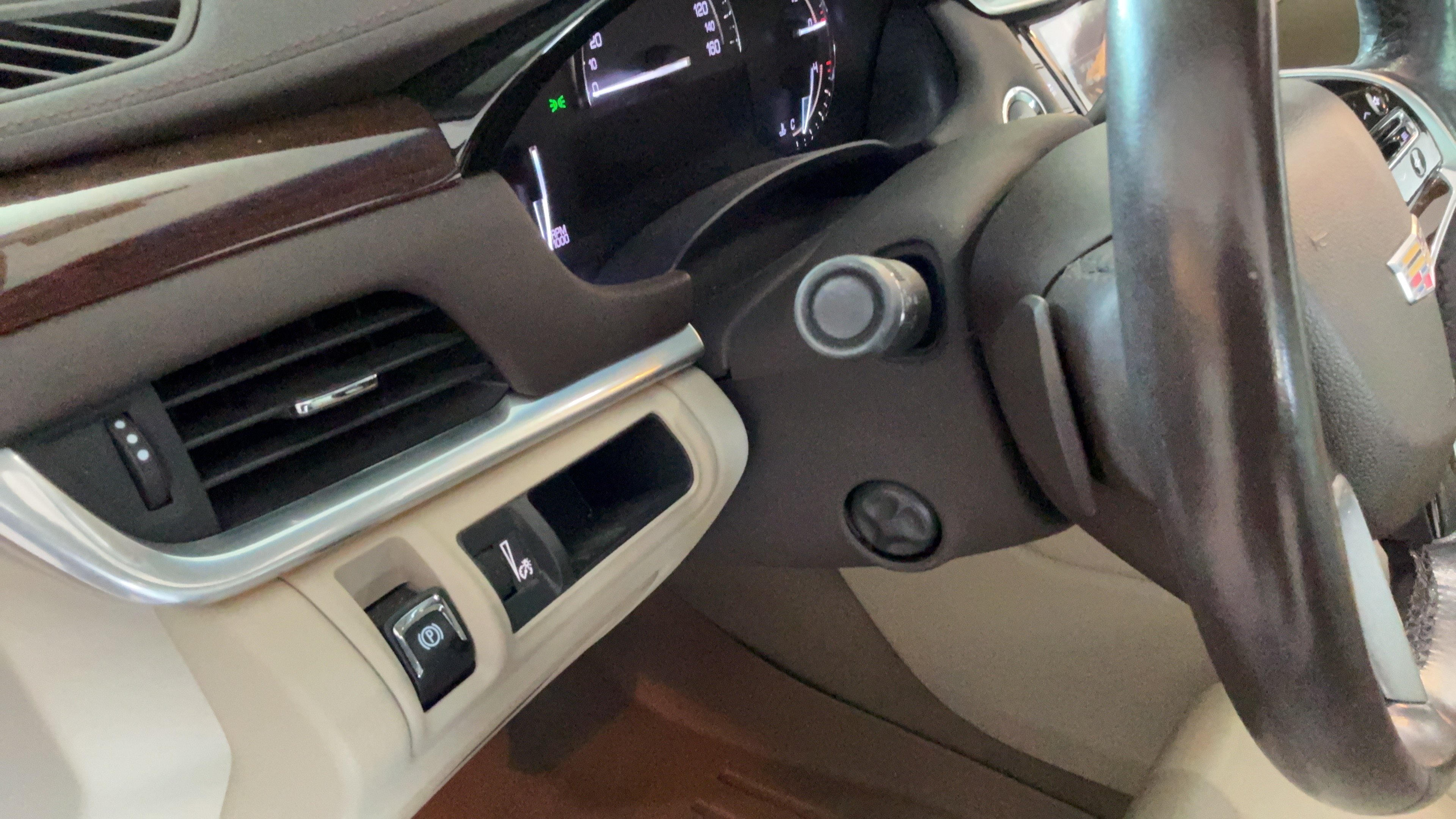 Used 2017 Cadillac XTS Luxury w/ Driver Awareness Package FWD image 20