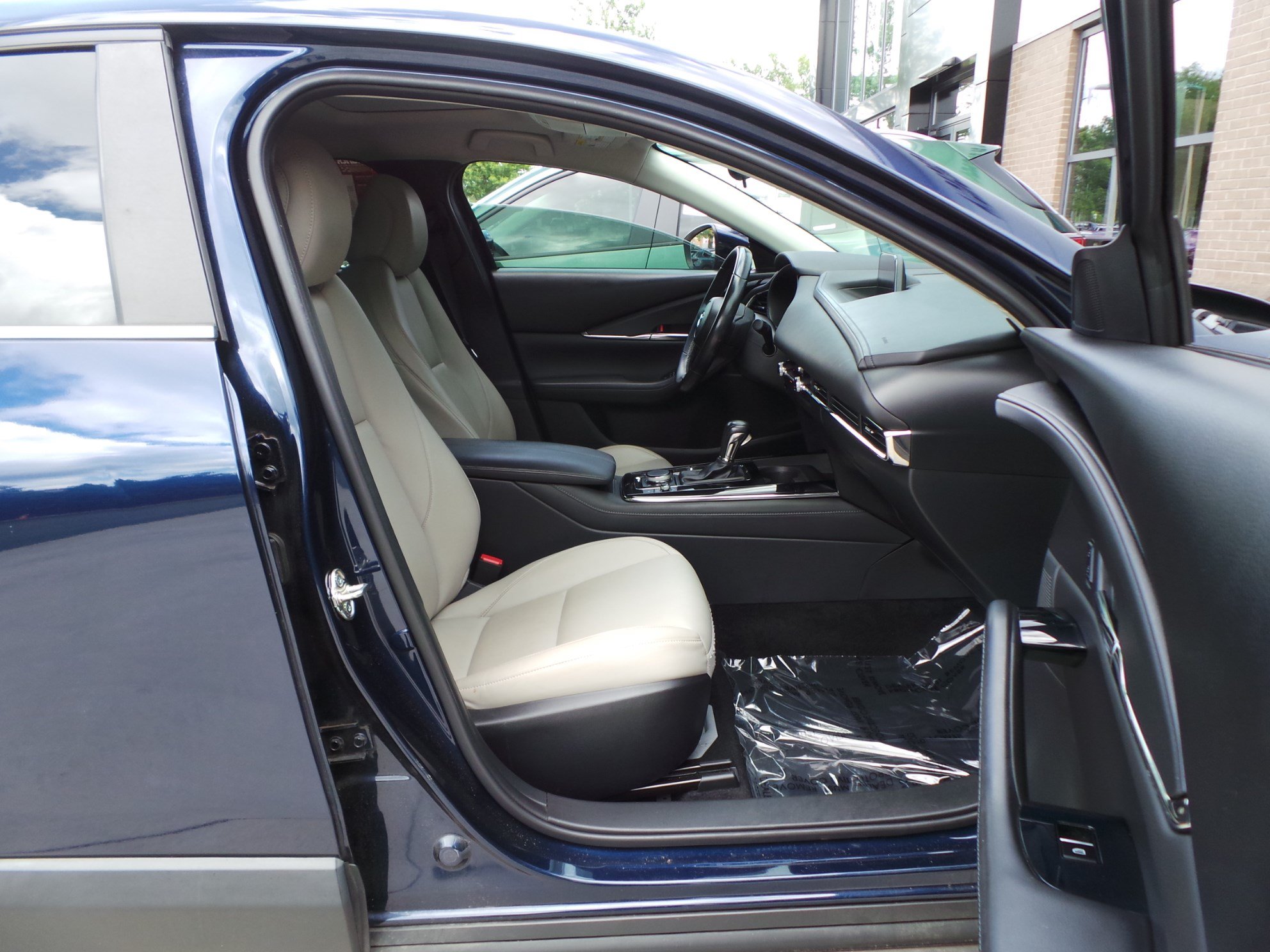 Used 2021 MAZDA CX-30 FWD 2.5 S w/ Preferred Package image 37