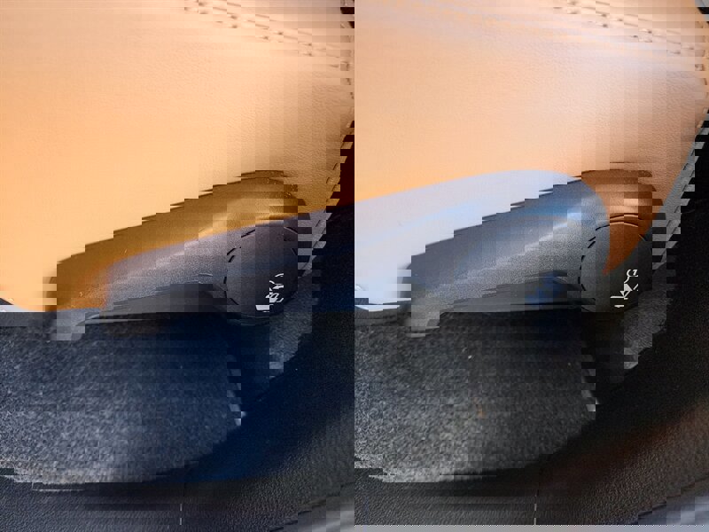 Used 2022 Lexus RX 350L w/ Premium Package image 81