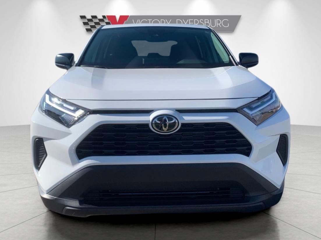 New 2025 Toyota RAV4 LE image 3