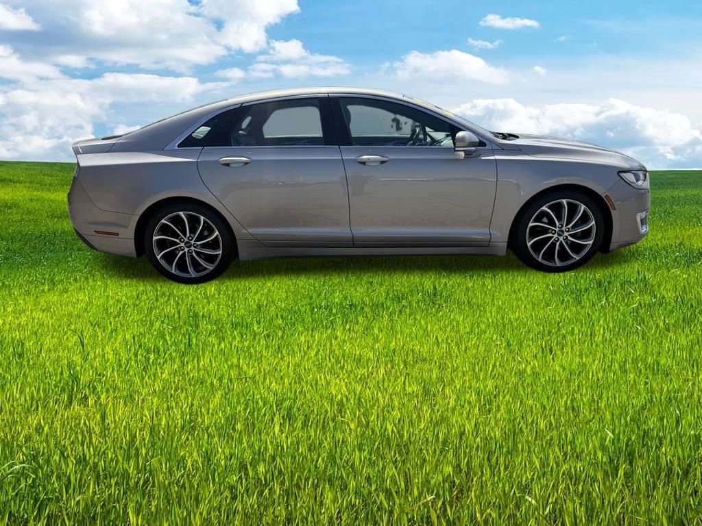 Used 2019 Lincoln MKZ Reserve w/ Reserve Plus Package image 4