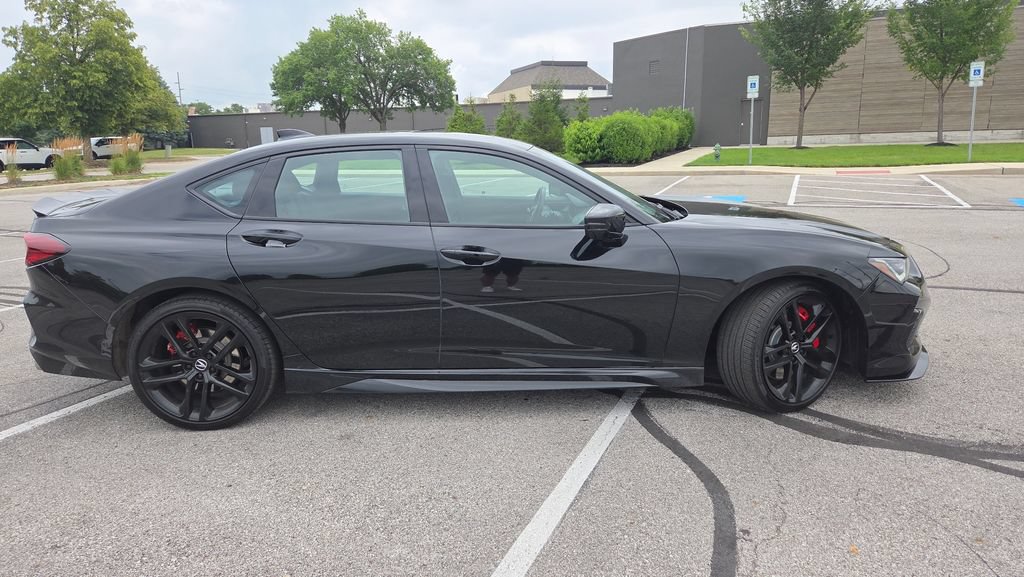 Used 2025 Acura TLX Type S AWD/4WD image 9